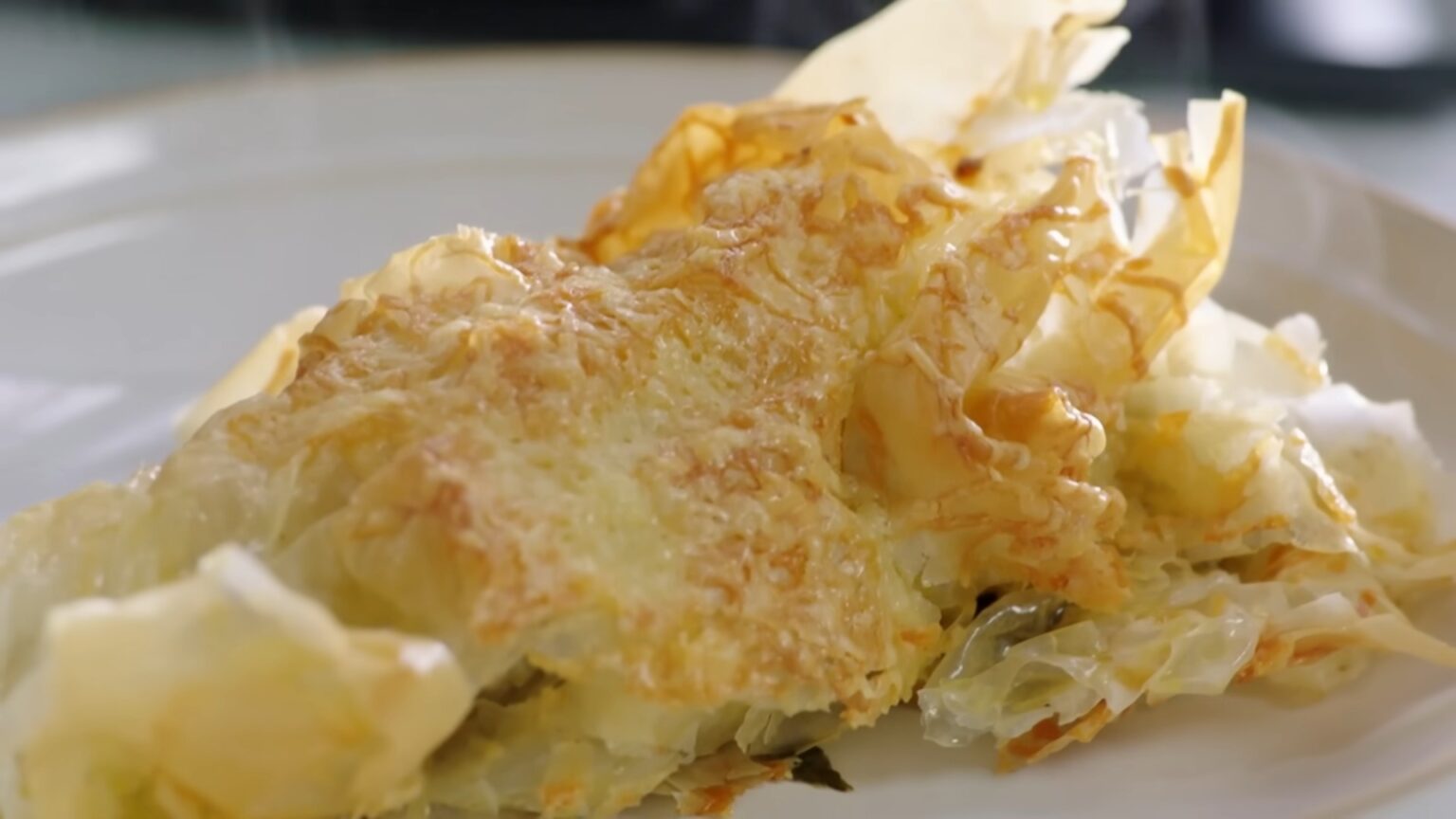 Should You Or Shouldn't Eat Fish And Milk Together? Is This Just A Myth